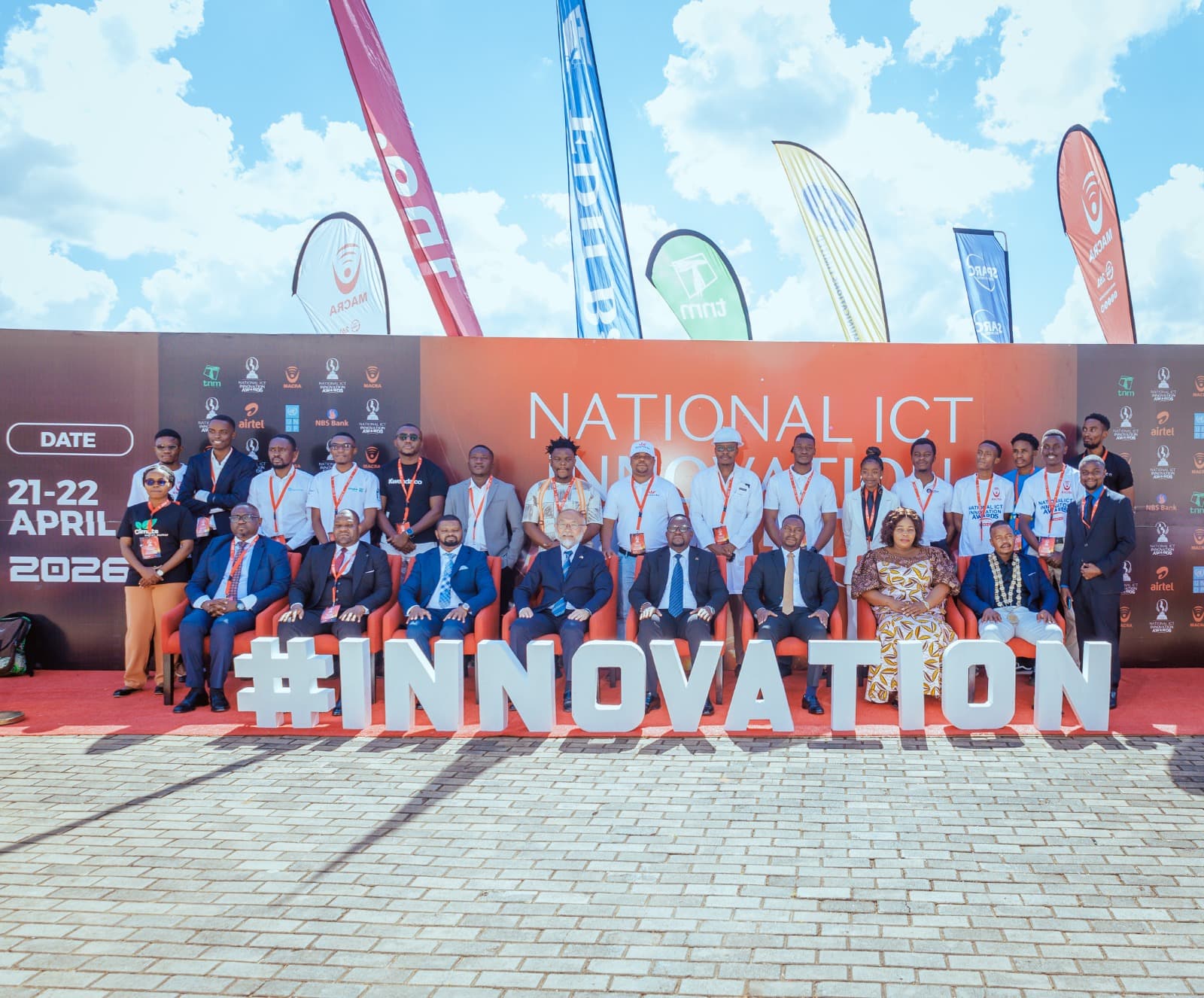 Group photo at the outdoor National ICT Innovation event